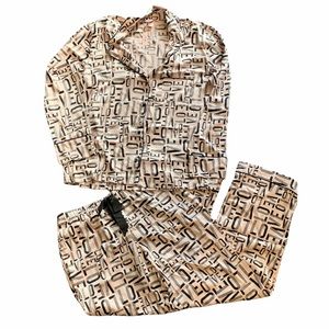 Victoria’s Secret 2pc LOVE pajamas set